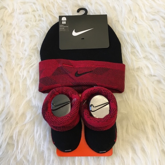 baby boy nike booties
